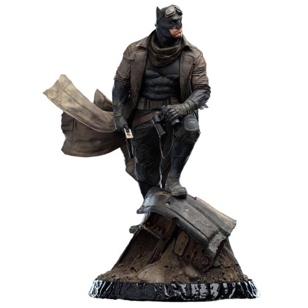 Justice League Knightmare Batman 1:4 Scale Statue