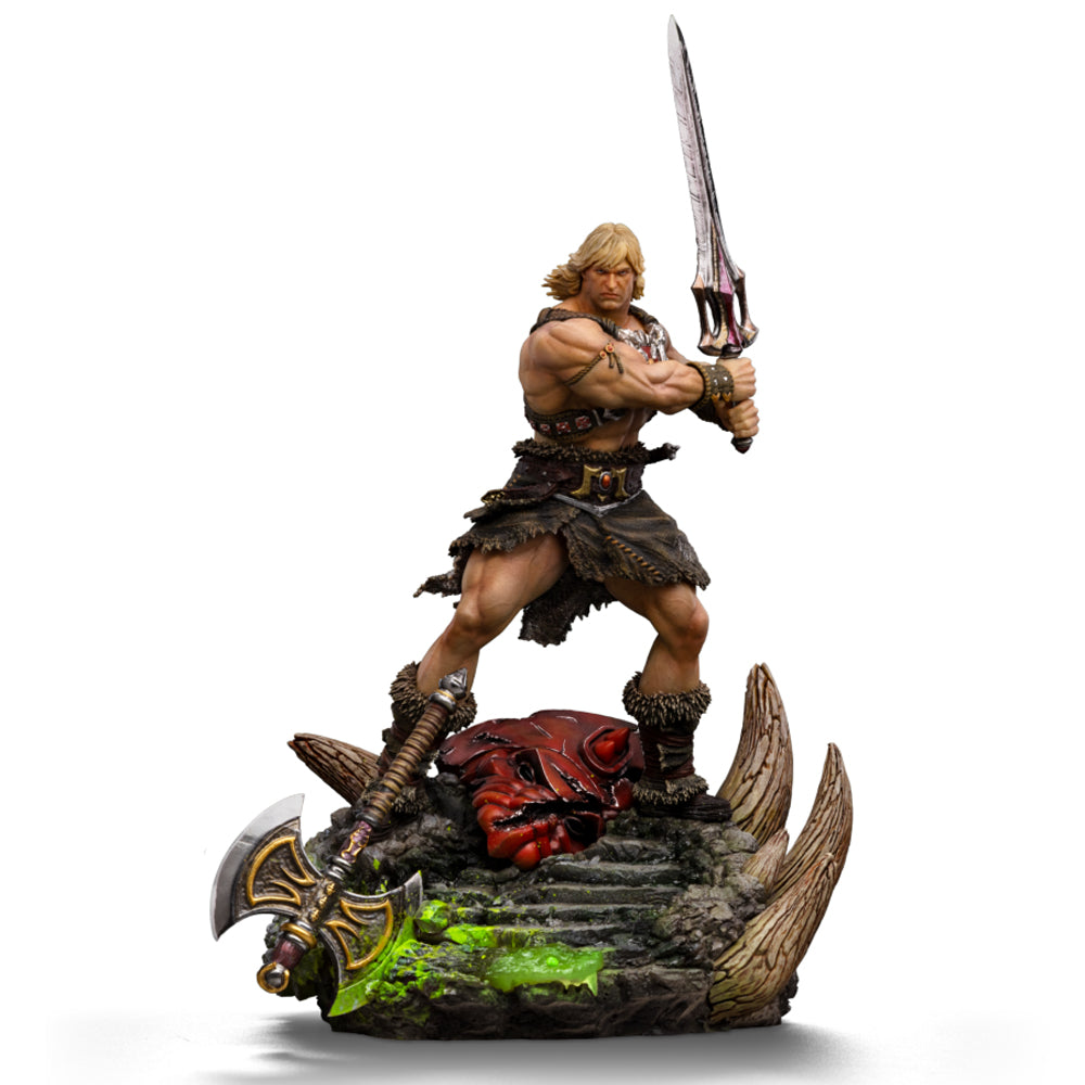 MotU He-Man Unleashed Deluxe 1:10 Scale Statue