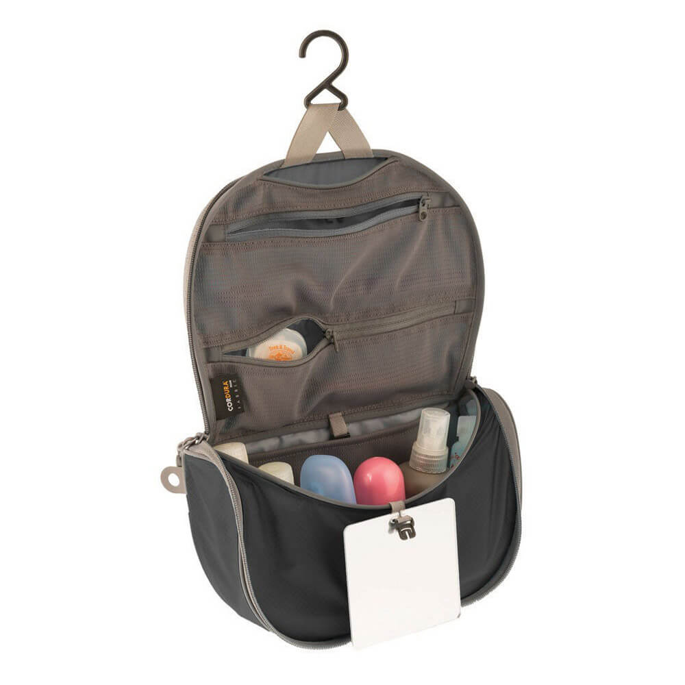 Sac de toilette de mer à la mer à sommet.