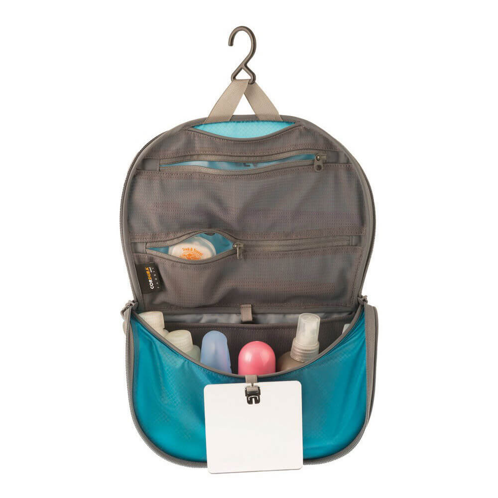 Sac de toilette de mer à la mer à sommet.