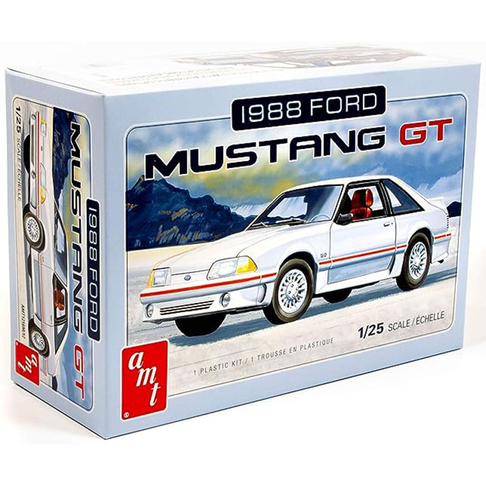 1988 Ford Mustang GT Plastic Kit 1:25 Scale