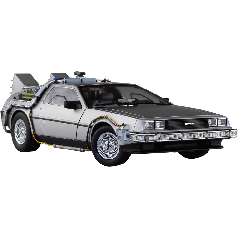 Time Machine From Back to the Future 1/24 Model (Part 1)