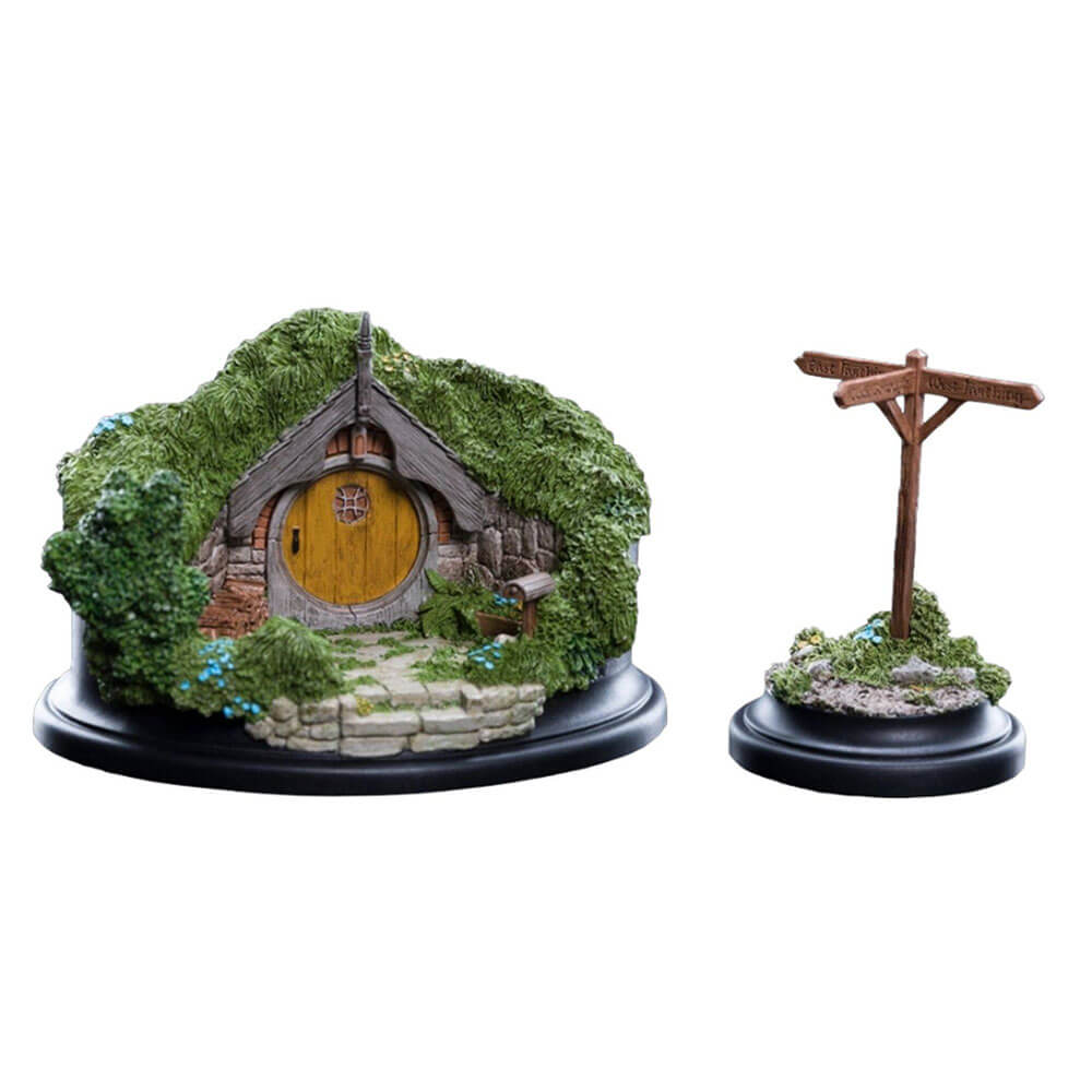 The Hobbit #5 Hill Lane Hobbit Hole Diorama