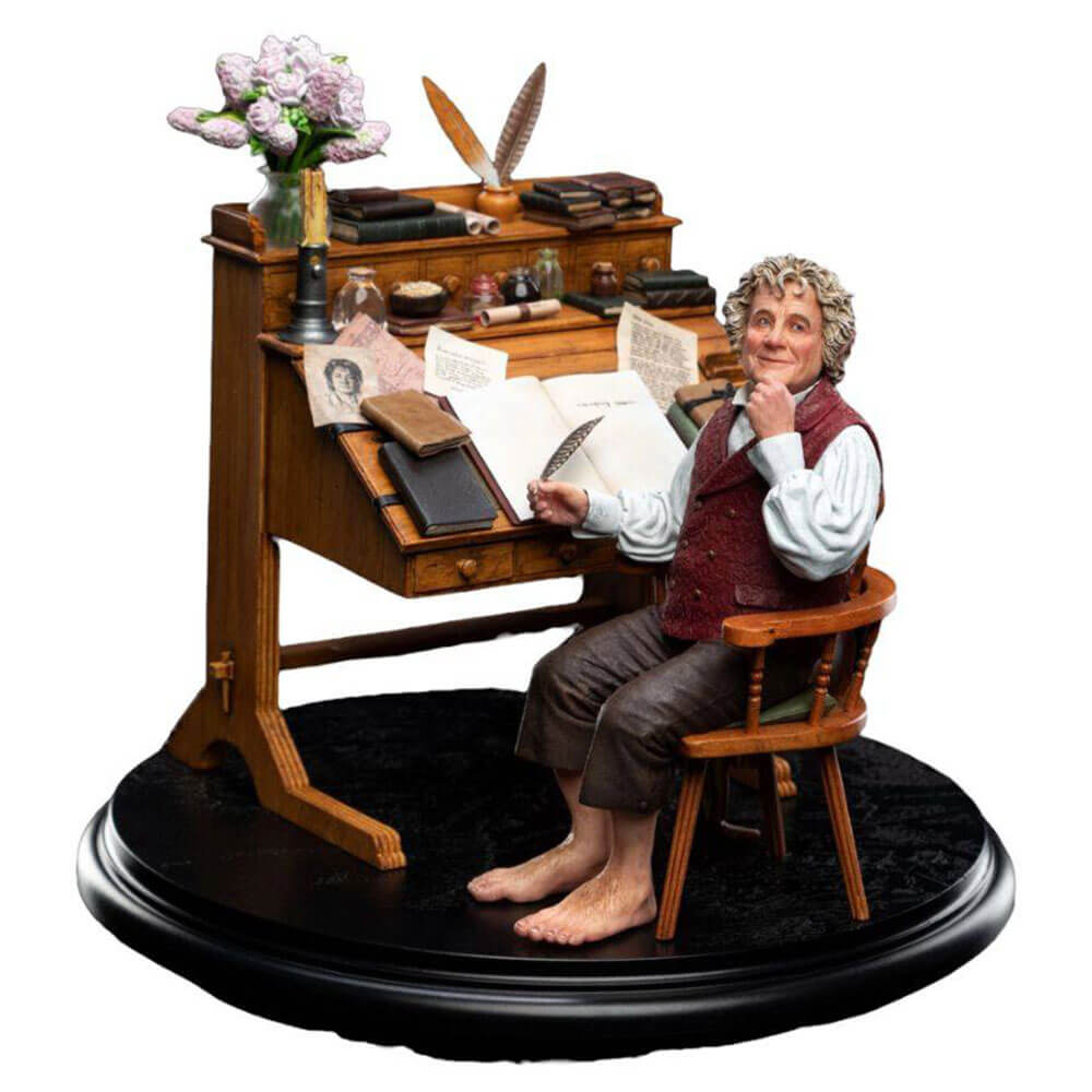 TLOR Bilbo Baggins at His desk Classic Series 1:6 Statue