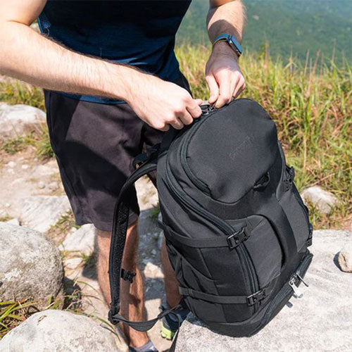 Venturesafe EXP35 Travel Backpack (Black)