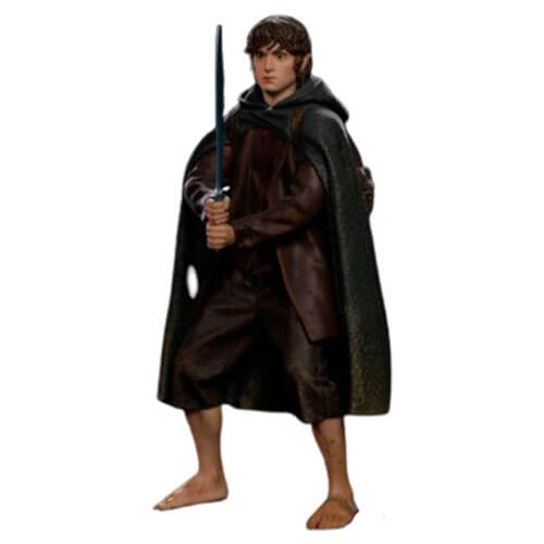 The Lord of the Rings Frodo 1:10 Scale Statue