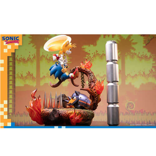 Sonic the Hedgehog Sonic & Tails Statue