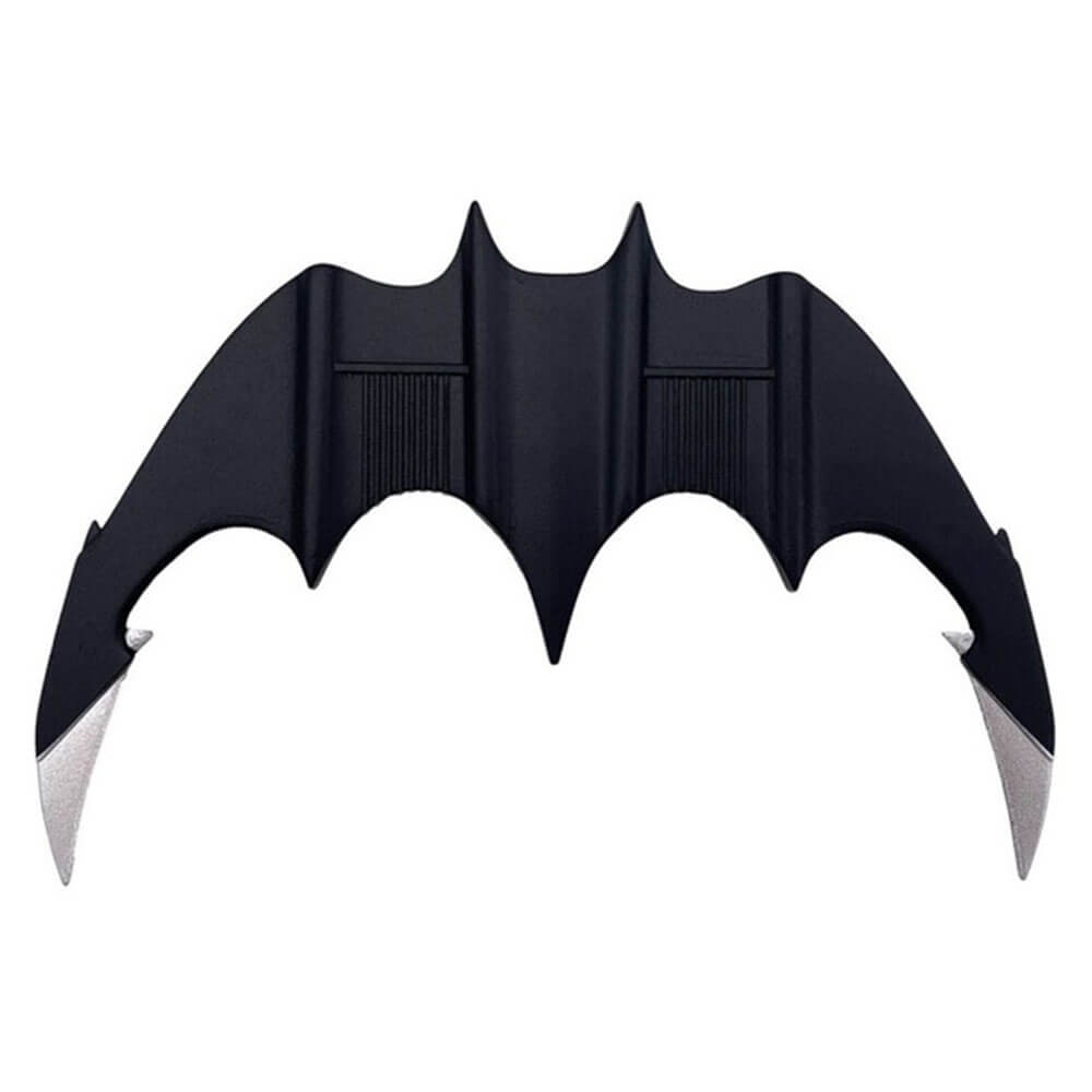Batman (1989) batarang-replica op schaal