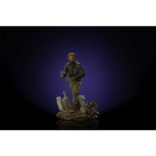 Universal Monsters Wolf Man Deluxe 1:10 Scale Statue