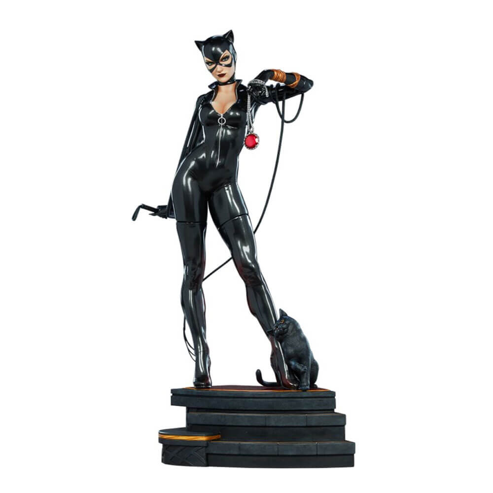 Batman Catwoman Premium Format Statue