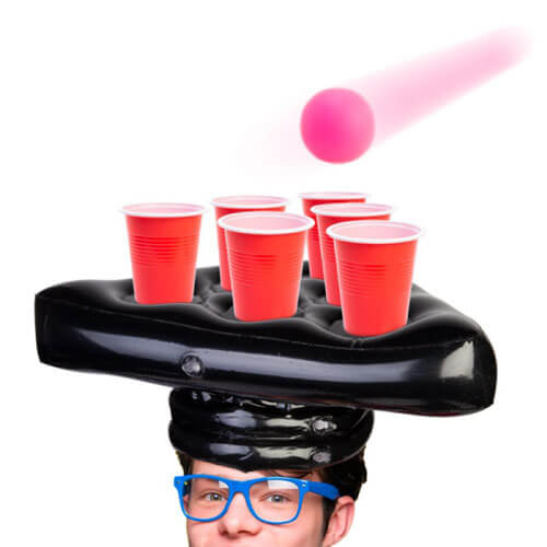 Jeu à boire avec un chapeau de pong