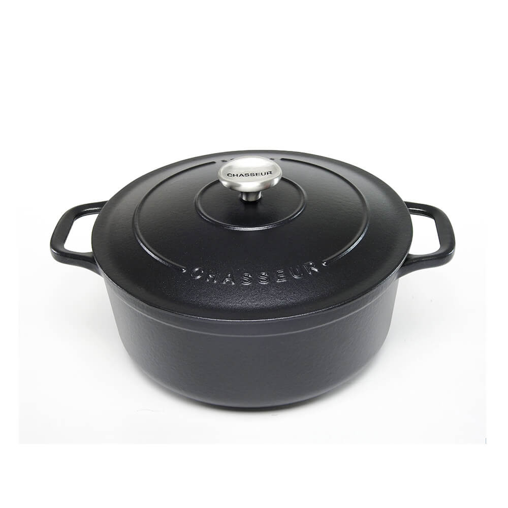 Chasseur Round French Oven (Matte Black)