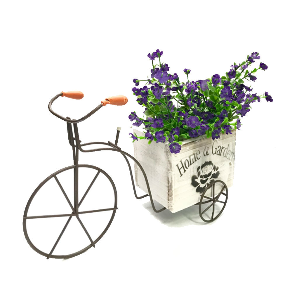 Dreirädriges Fahrrad für Haus und Garten mit Blumenkastendekor