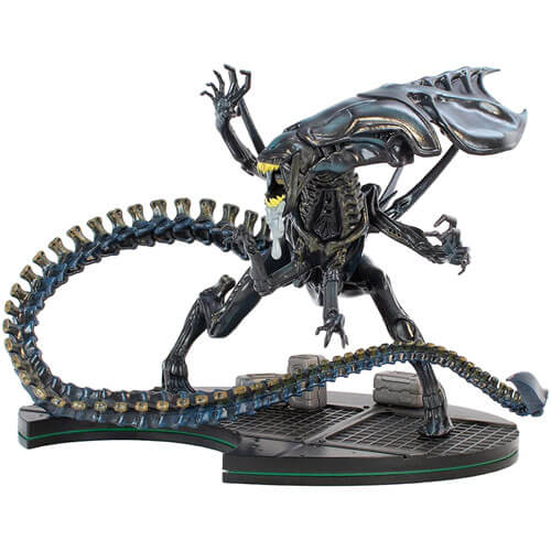 Alien Queen Q-Fig Max Elite Figure 18 cm