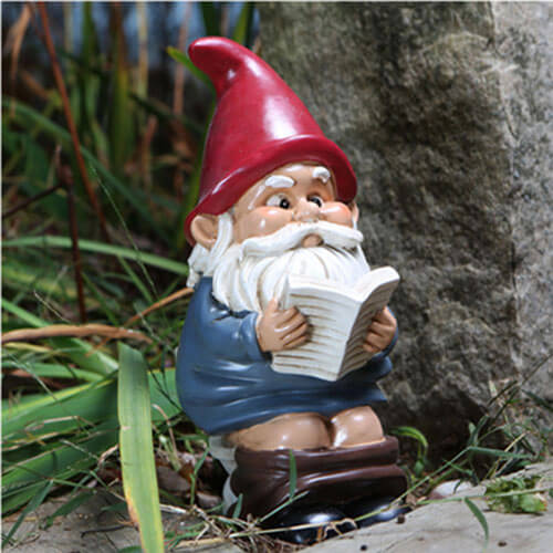 BigMouth Garden Gnome på en tron